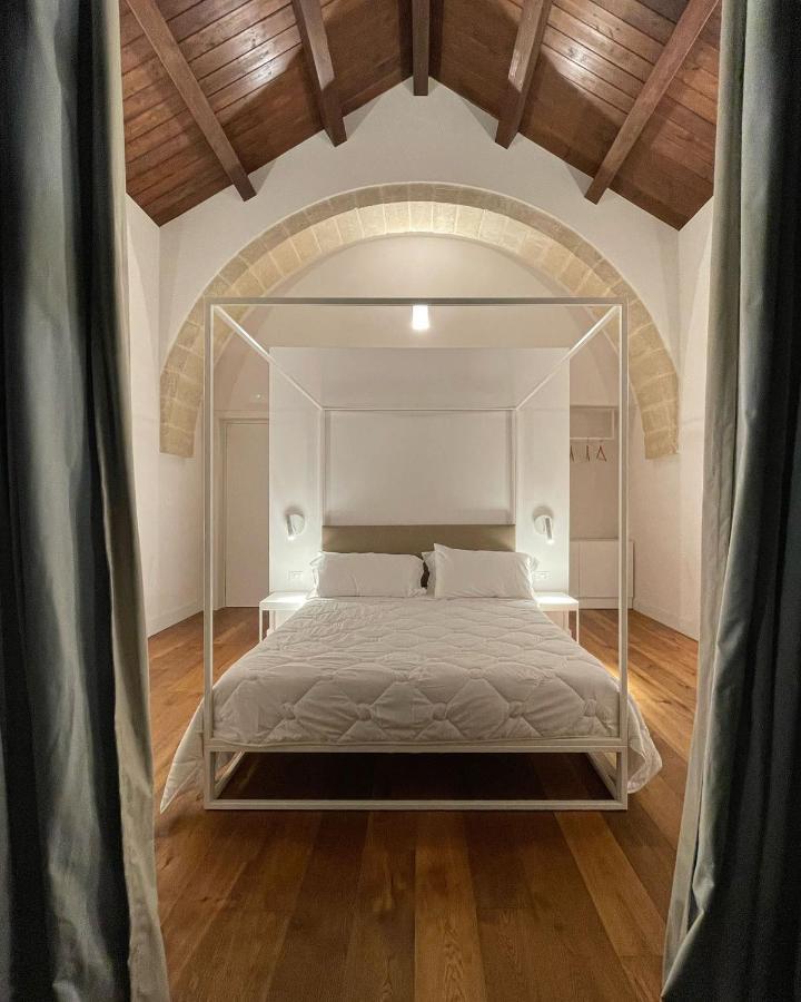 Hotel Saraceno Al Faro Taranto Eksteriør billede