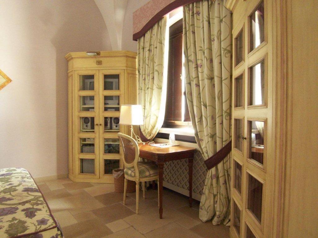 Hotel Saraceno Al Faro Taranto Værelse billede