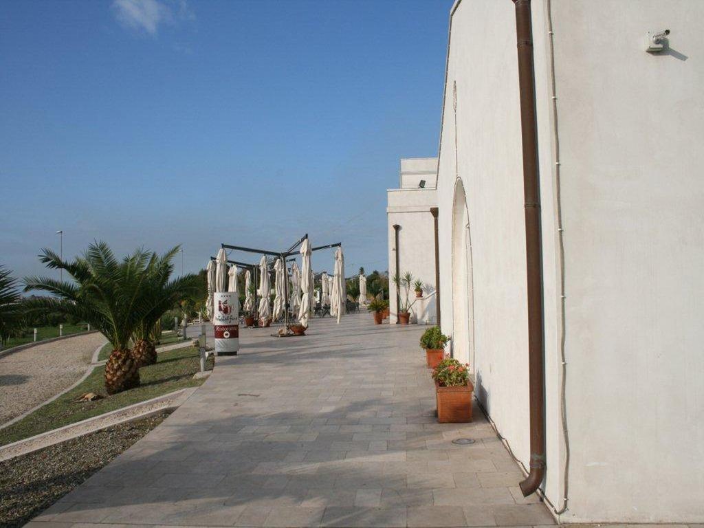 Hotel Saraceno Al Faro Taranto Eksteriør billede