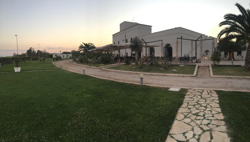Hotel Saraceno Al Faro Taranto Eksteriør billede
